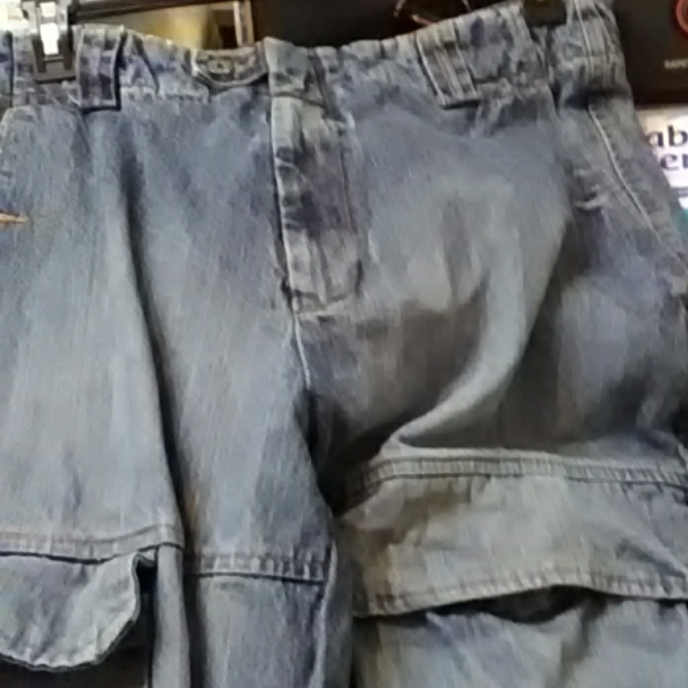 Use pants - Picture 3 of 4